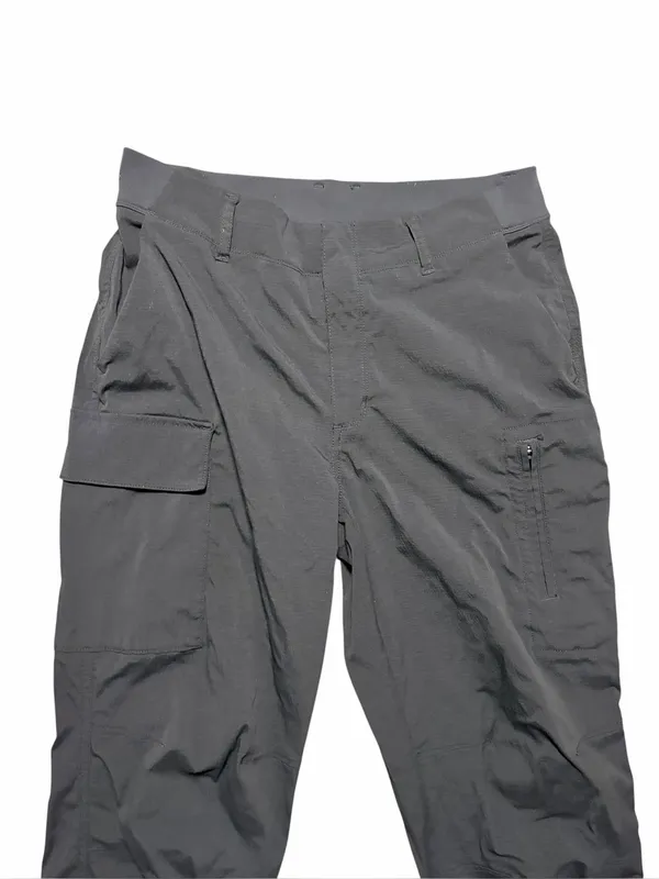 Athleta Trekkie Utility Cargo Black Pants Size 8 - Image 2