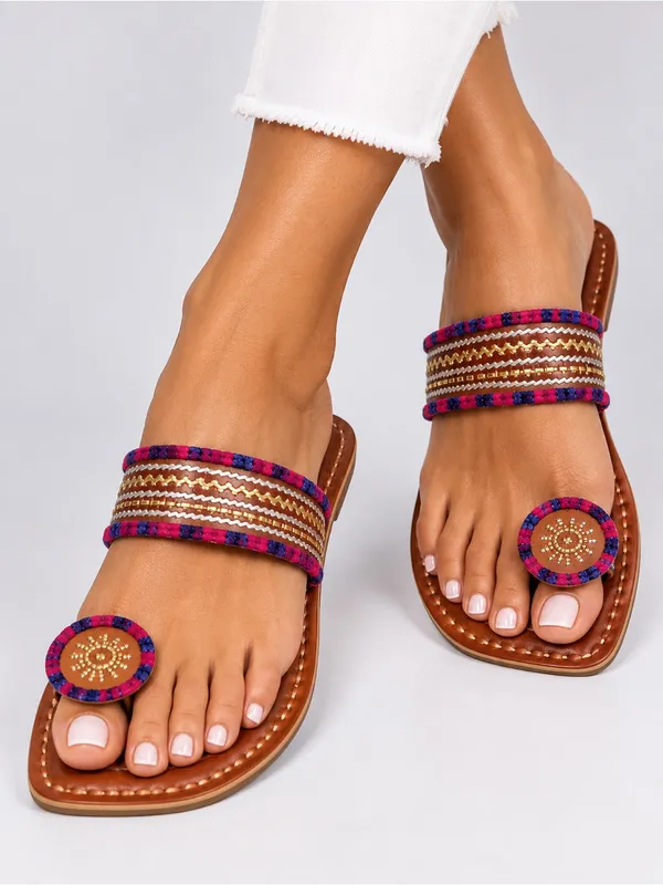 Kolhapuri Chappals Hand Embroidered Leather Flat Sandals Toe Ring 9 Brown - Image 2