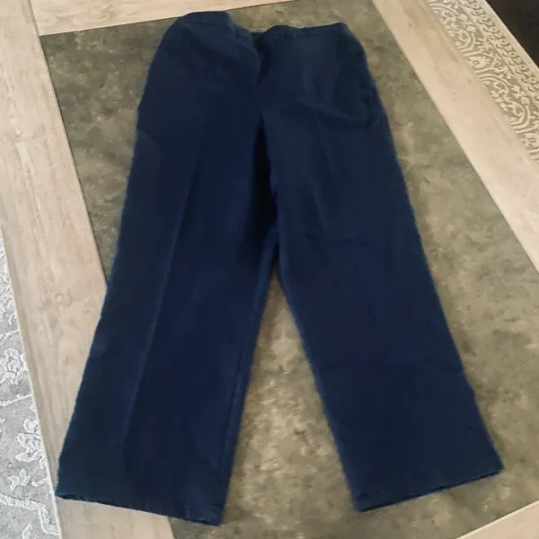 alfred dunnor Women's Denim Pull On Short Length Pant - Image 6