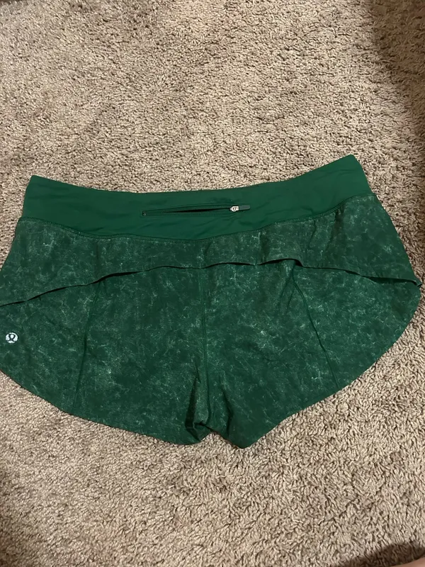 Lululemon 2.5" Speed Up Shorts - Image 2