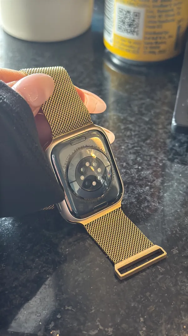 Apple Watch Series 8 41mm - Image 2