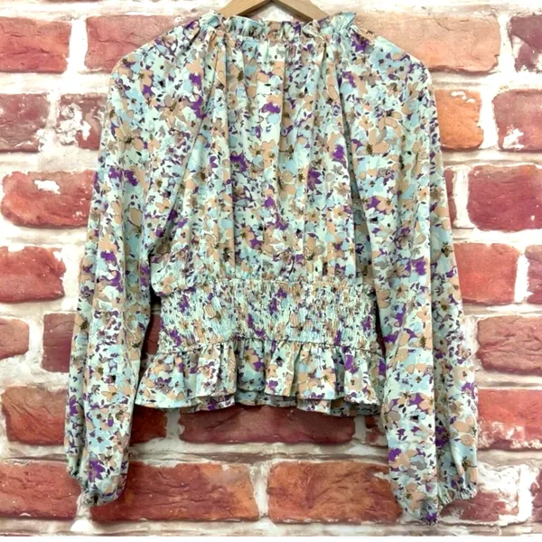 Anthropologie Entro Blouse - Image 3