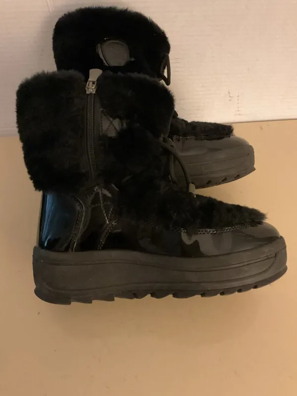 Pajar women leather Faux Fur platform boots. 6 - Image 11