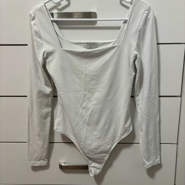 Aritzia Babaton White Sqaure Neck Bodysuit - Image 2