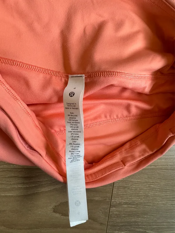 Lululemon Shorts Speed Up 2.5" High-Rise - Image 4