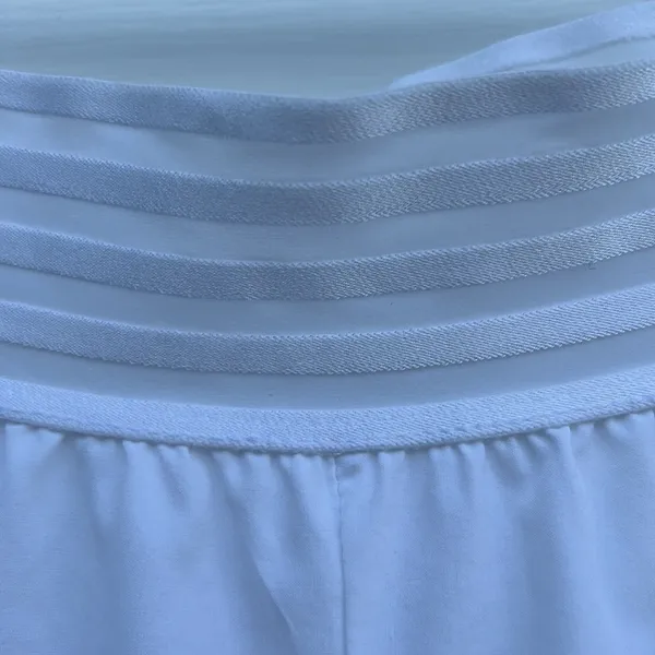 Nike White Athletic Shorts Moisture-Wicking Elastic Waistband - Image 6