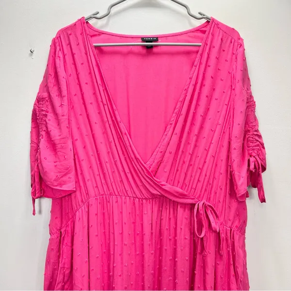 NWOT Torrid Pink‎ Swiss Dot Surplice Pockets Midi Dress 2X - Image 6