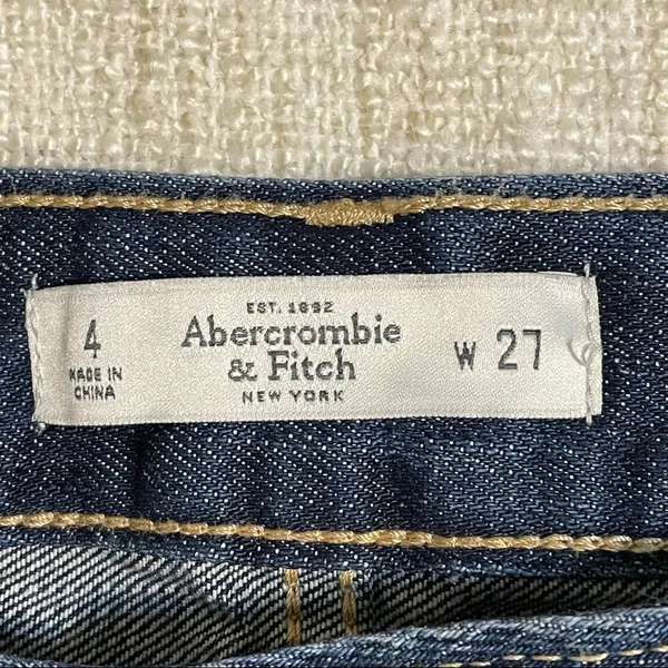 Abercrombie & Fitch Jean Shorts - Image 10