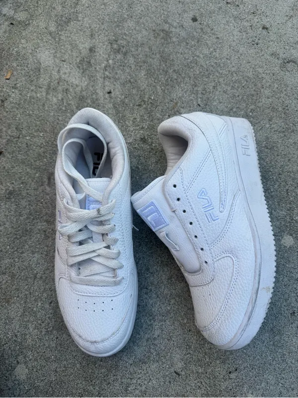 Fila women’s White Low-Top Leather Sneakers - Image 2
