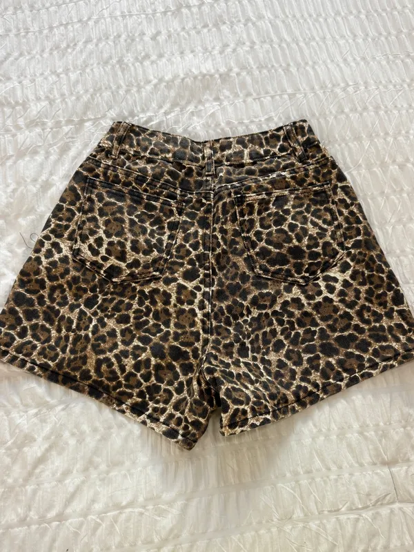 Petal & Pup Shorts - Image 6