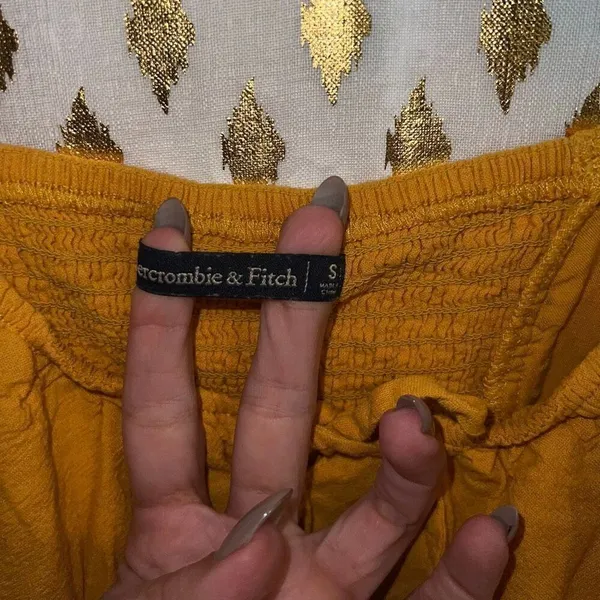 Abercrombie & Fitch strappy crop top mustard yellow milk maid size S - Image 2