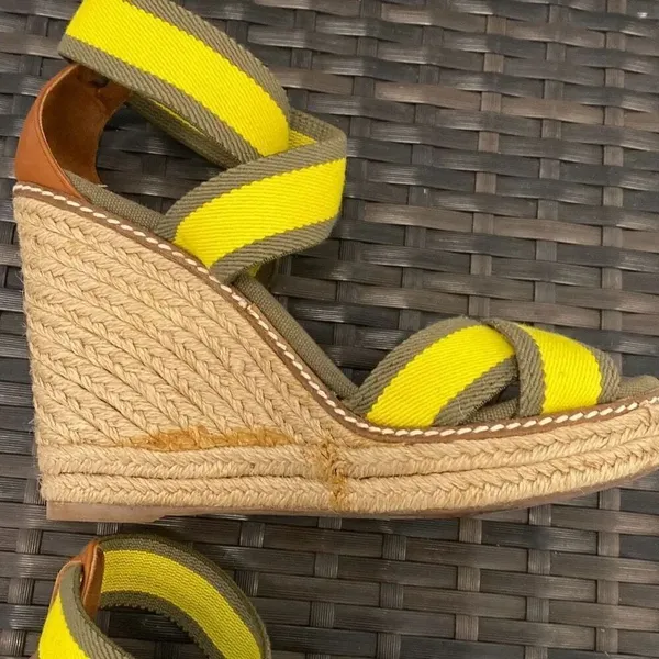 Tory Burch, wedge sandals, size 7 - Image 7