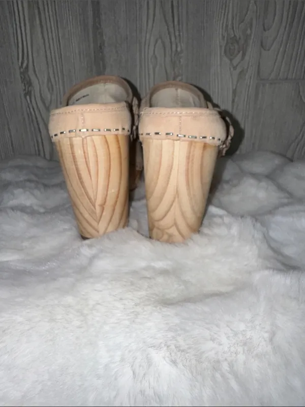 Dolce Vita Hila Braided Suede Slip-On Mules in Light Beige - Image 5