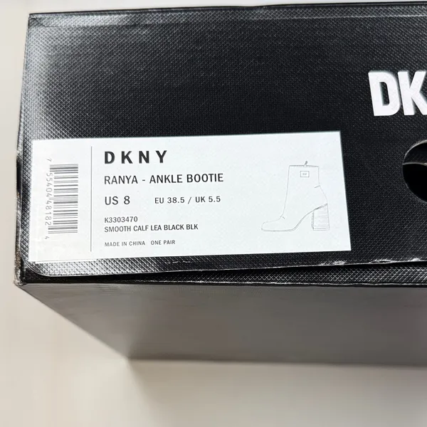 DKNY Women's Ranya Zip Ankle Booties- Size 8- Smooth Black Leather - Image 5