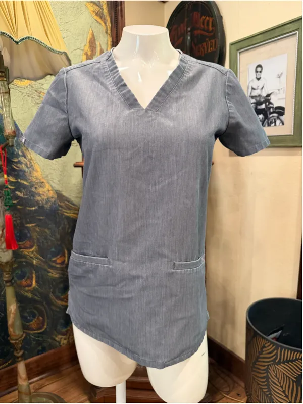 FIGS Casma Scrub Top XXS Grey Heather V-Neck Technical Collection Short Sleeve - Image 3
