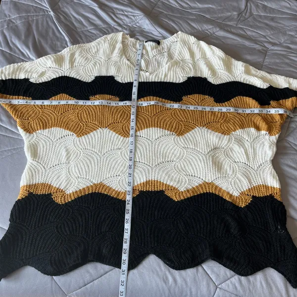 Womens BloomChic Oversized Knit Sweater Size 14-16 - Image 7