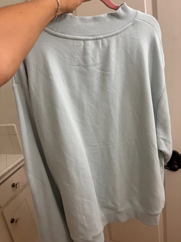 PARKE pale blue mockneck - Image 2