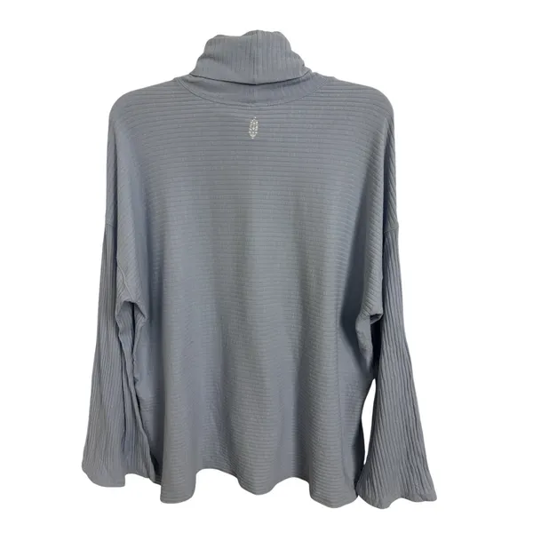 Free People FP Movement Ribbed Bell Sleeve Light Blue Stretch Top Oversized S - Image 3