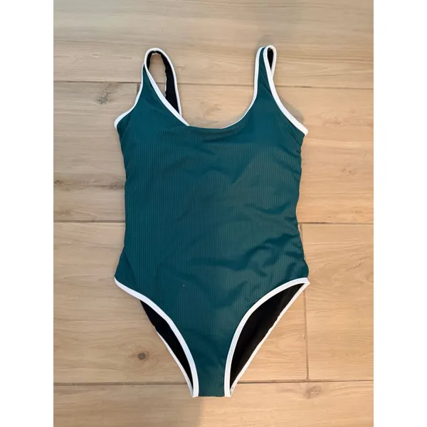 NEW Green Slimming 1 Pc Swimsuit Ribbed High Cut Bathing Suit L - Image 4