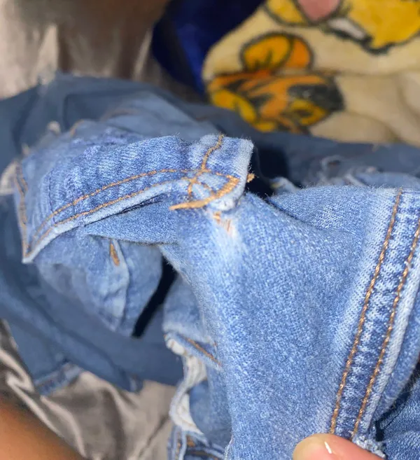 American Eagle Jeans - Image 12