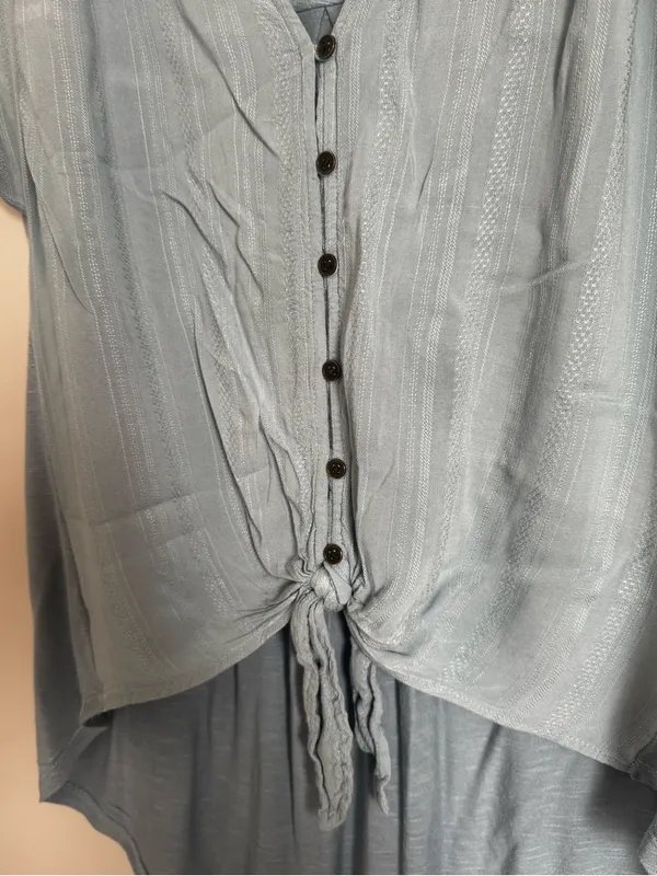 Universal Threads Blue Short Sleeve Tie Front High Low Blouse Top Size XS - Image 3