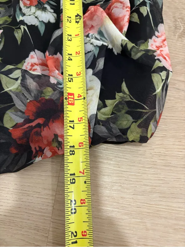 Anthropologie Bubble Floral Tank Size Small - Image 6