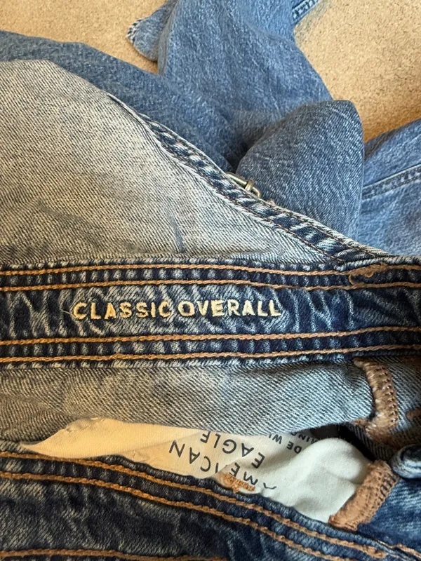 American Eagle Medium Wash Denim Classic Overalls Size M - Image 4