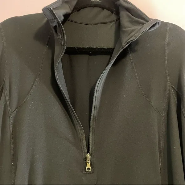 LuluLemon Athletica Running Jacket Black Quarter Zip Sweatshirt Pullover Medium - Image 5