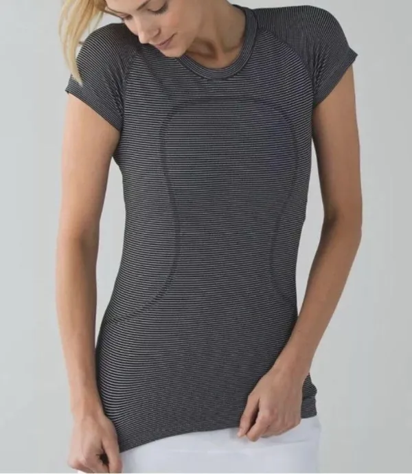 LULULEMON Swiftly Tech Short Sleeve Crew T-Shirt 6 Hyper Stripe Black Like New - Image 2