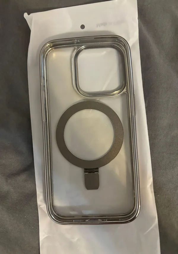 iPhone 15 pro case Silver - Image 2