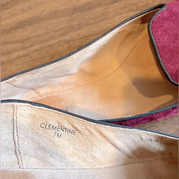 Tahari ‘Clementine’ Burgundy Suede Smoking Slipper Loafers, Size 7 - Image 5