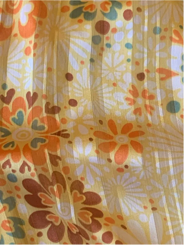 Cato Top Large Yellow Orange Floral 60’s V-neck Elastic waist Shortsleeved - Image 9