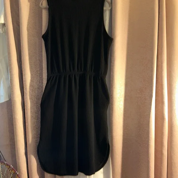 Black Sleeveless Midi Dress with Drawstring Waist Size L - Image 7