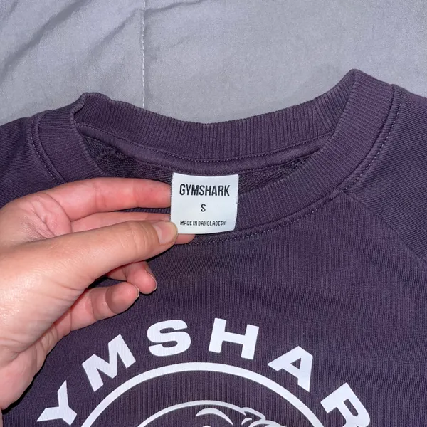 Gymshark Legacy Crop Sweatshirt - Image 5