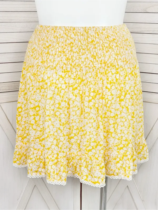 Lost + Wanderer Floral Lace Hem Smocked Waist Mini Skirt Yellow White XL Cottage - Image 4