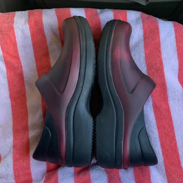 CROCS Neria Pro II Dual Comfort Slip-on Clogs - Like New - Image 13