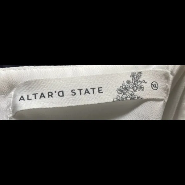 Altar’d State Stassie Bow Mini Dress. Size XL - Image 7