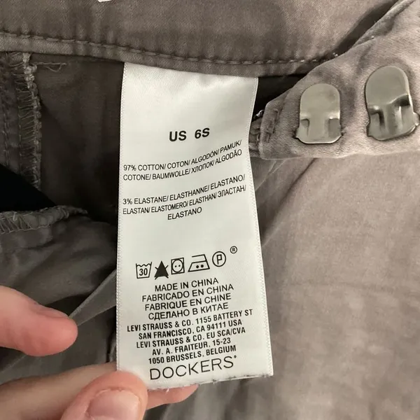 Dockers Womens Pants Gray Solid Straight Leg Chinos Size 6 Short - Image 4