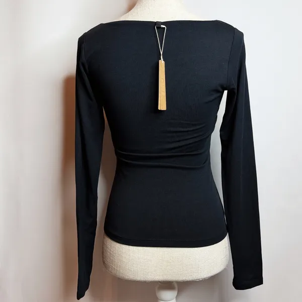 NWT Skims Smooth Layers Square Neck Long Sleeve Top - Image 4