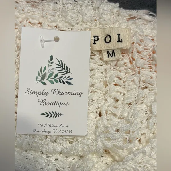 POL Crochet peach and white Oversized Comfy Sweater NWT size Medium - Image 8