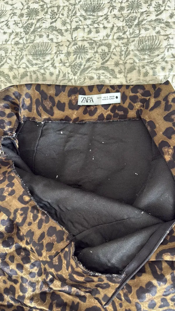 Zara cheetah skirt - Image 3