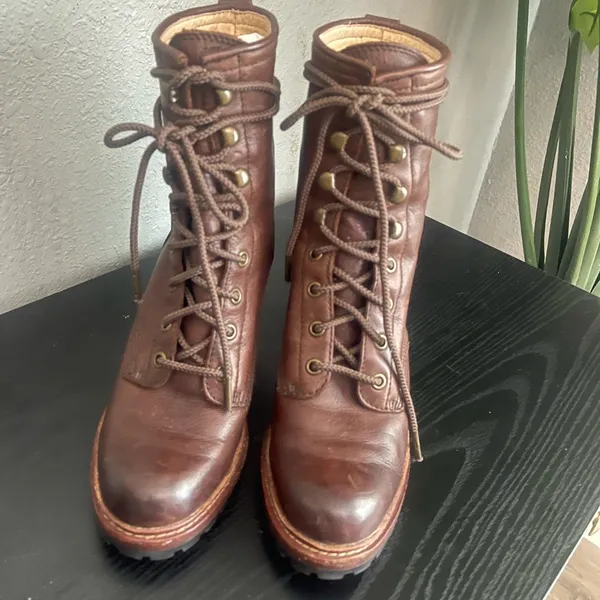 Frye Lucy Lace-Up Boots - Image 11