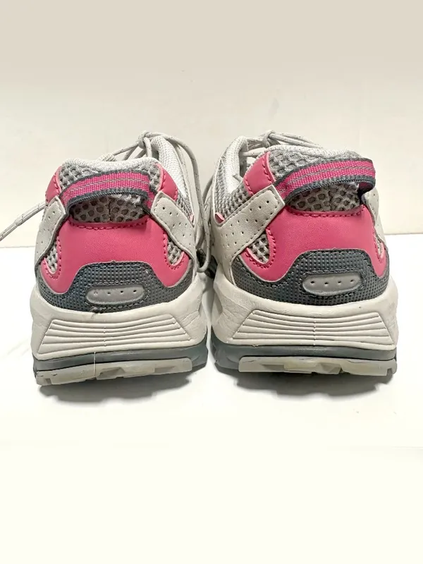The North Face Low-top Hiking or Trail Running Shoes - Image 6