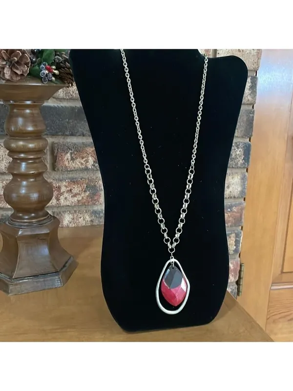 Vintage Gold Tone Red and Brown Faceted Pendant Necklace - Image 3
