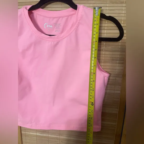 Zyia Women Tank Large Pink Sleeveless Knit crop top shirt woman’s XL - Image 5