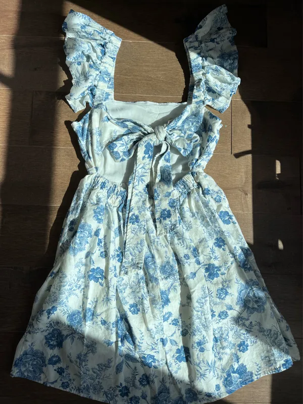 Abercrombie Mini Dress - Image 2