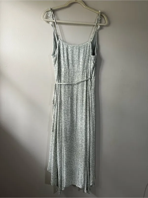 Abercrombie & Fitch Light Green Floral Wrap Midi Dress Flutter Strap Size XL - Image 9