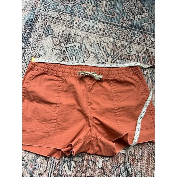 Vuori Vintage Ripstop Shorts Cinnamon Casual Athleisure Rust Red Size Medium - Image 8