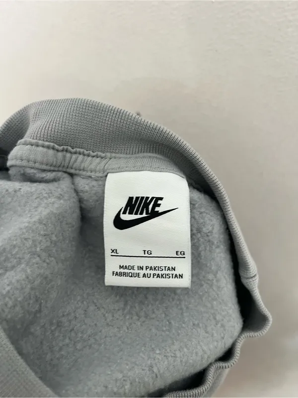 Nike Gray Crewneck Sweatshirt with Blue Logo - Image 4