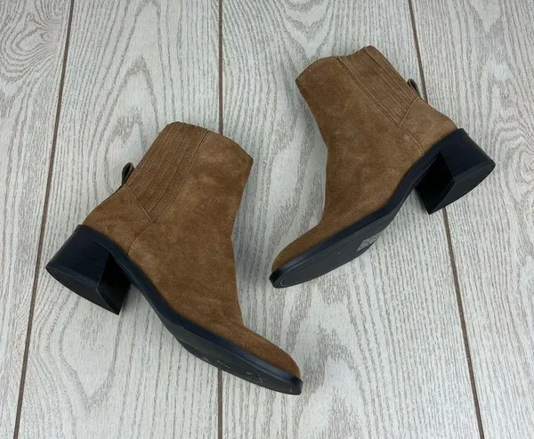Dolce Vita Women's Layton Chelsea Booties 6M Dark Brown Suede $150 - Image 5